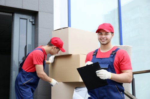 Urgent local removals service for homes and flats in Edgware