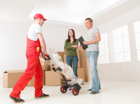 Reliable man and van Edgware transport for small and medium moves