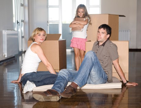 Local moving van suitable for flats and houses in Edgware